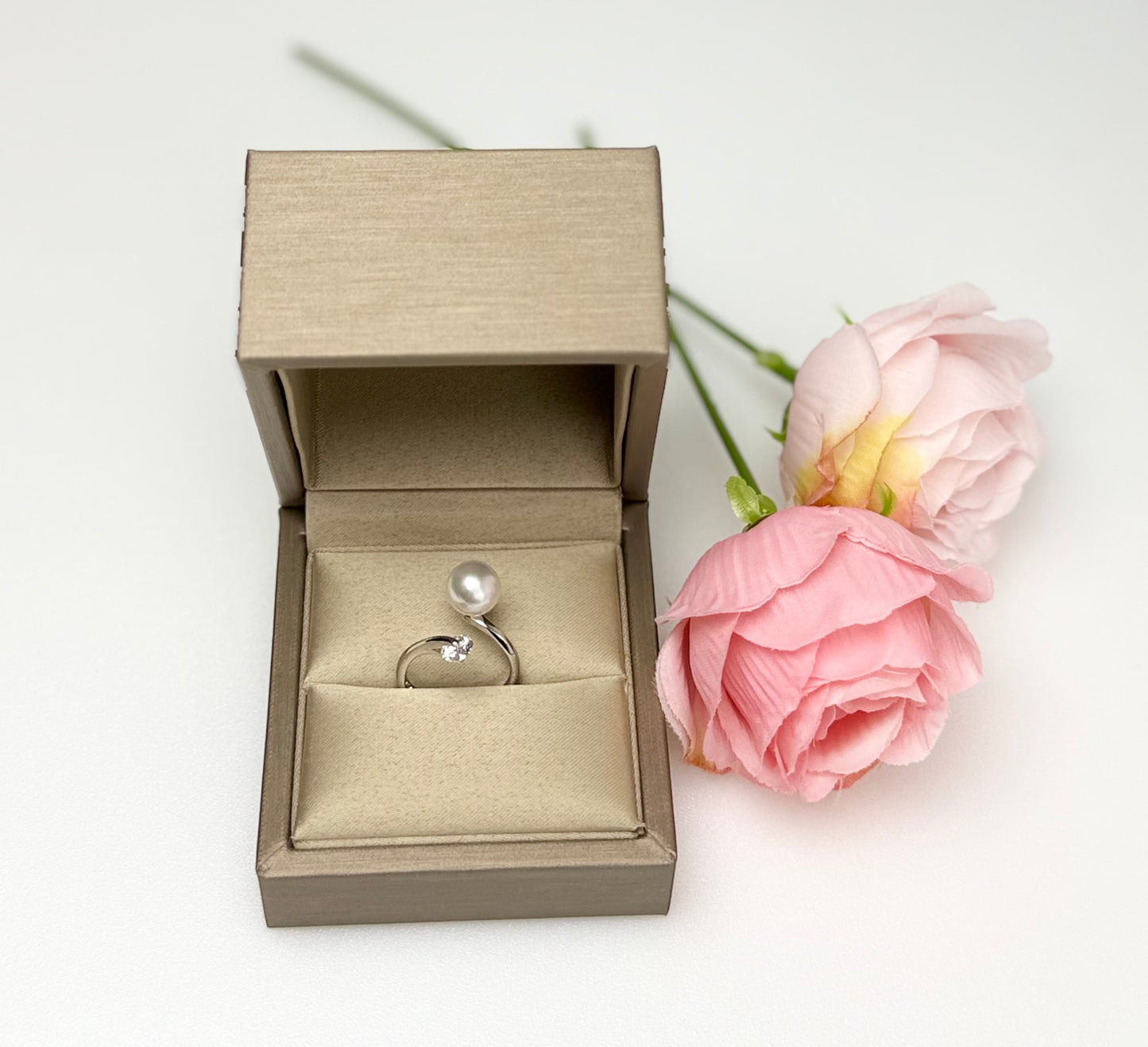 Elegant Designer Japanese Akoya Pearl (8-8.5mm) Ring | Modern Design