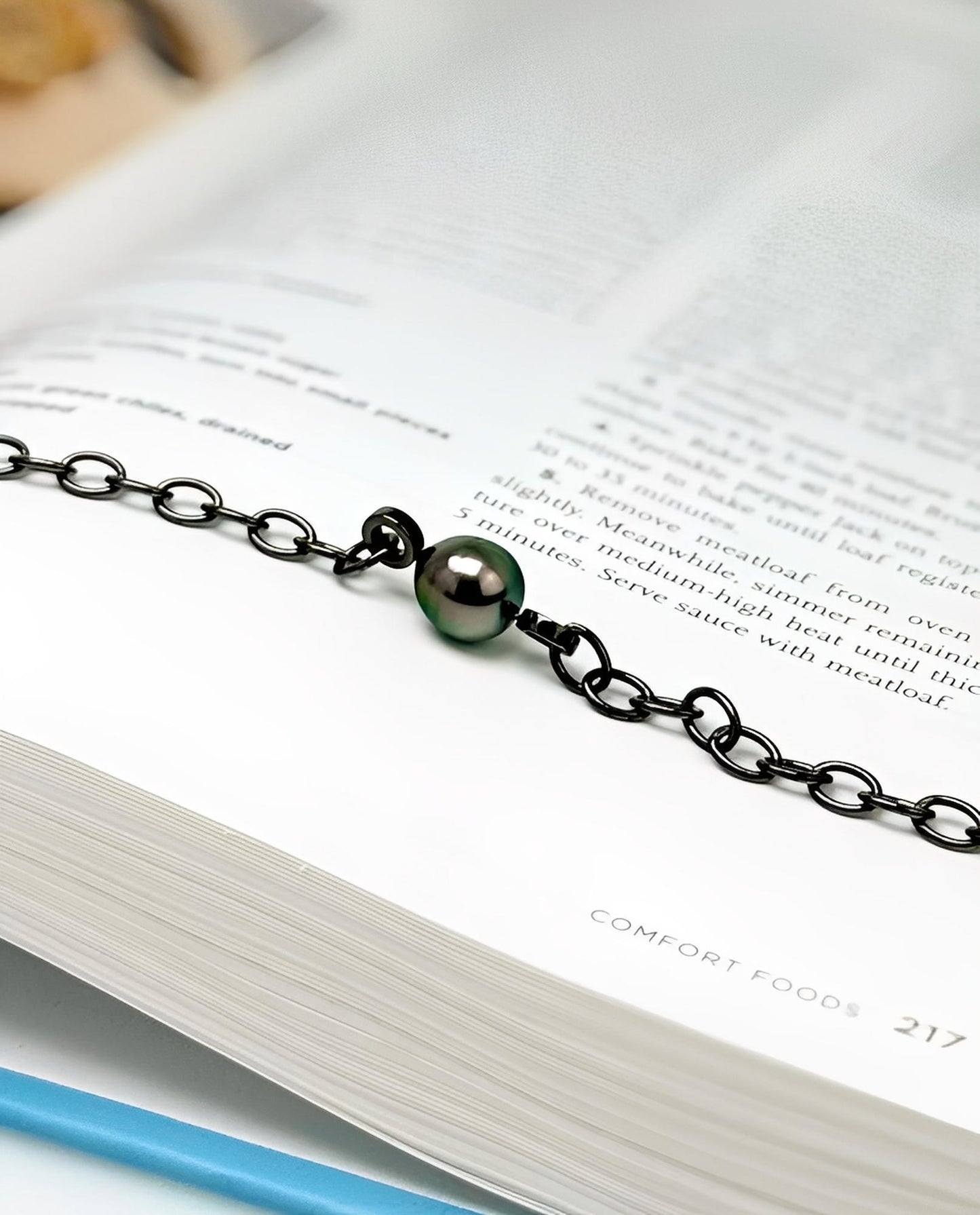Tahitian Pearl (9.5 - 10mm) Bracelet | Elegant & Modern Jewellery
