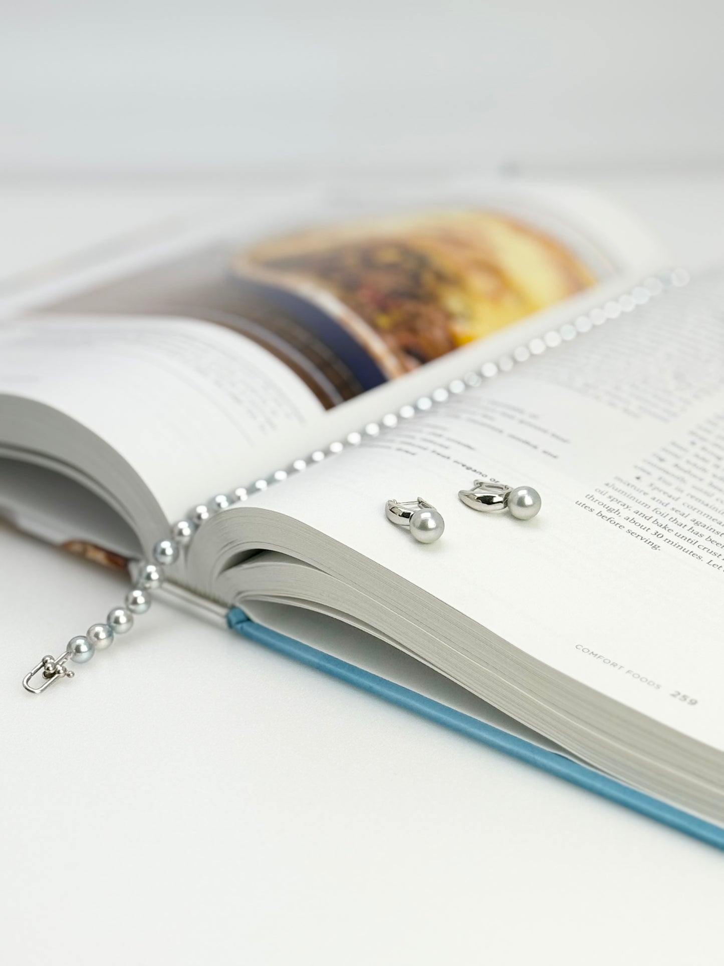 Elegant Saltwater Japan Akoya Silver Blue Pearl Earring (8 - 8.5mm)