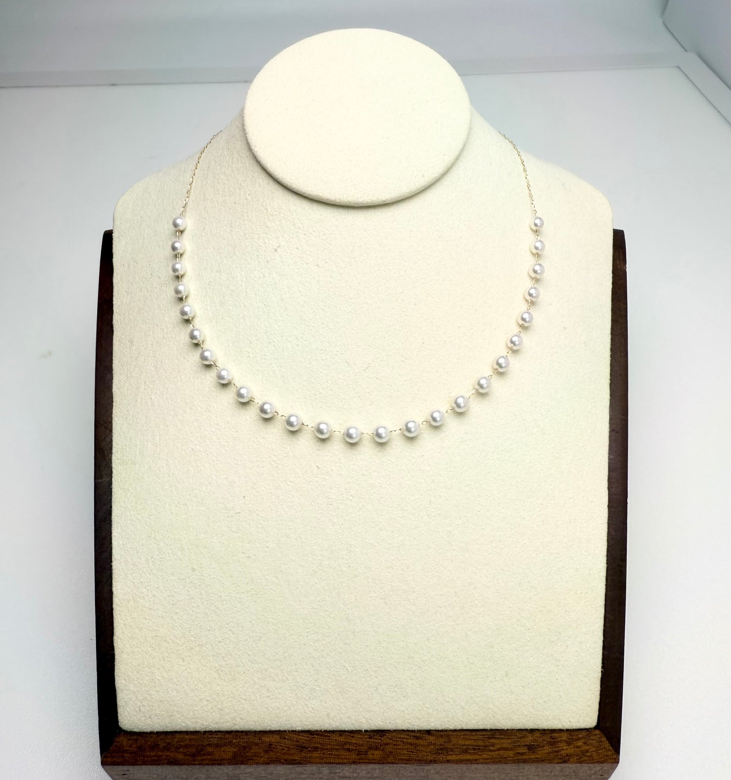 18K solid Gold Designer Akoya Pearls (4.5-5mm) Necklace