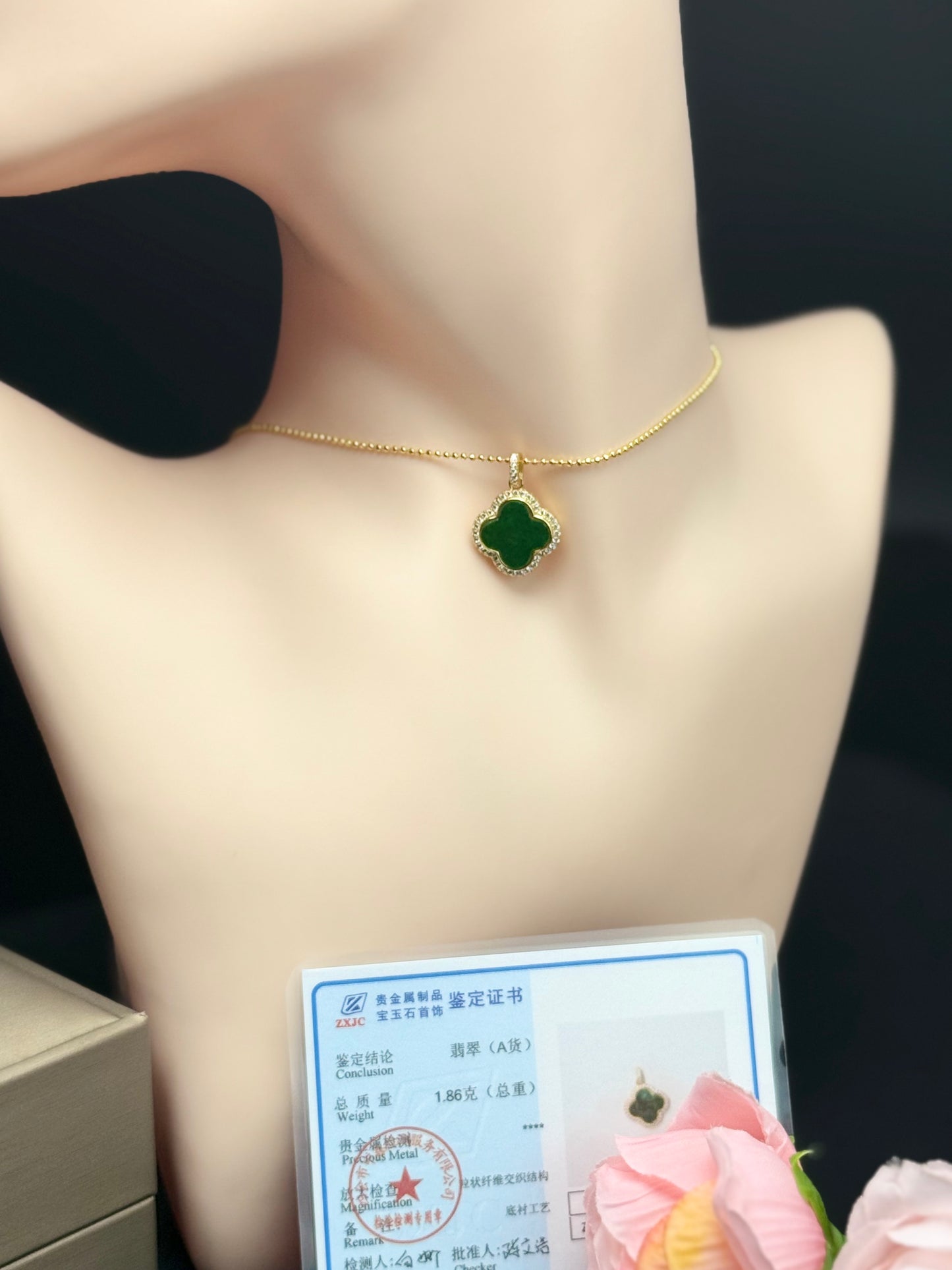 Natural Grade A Clover-Shaped Jadeite Pendant – A Touch of Luck and Luxury.
