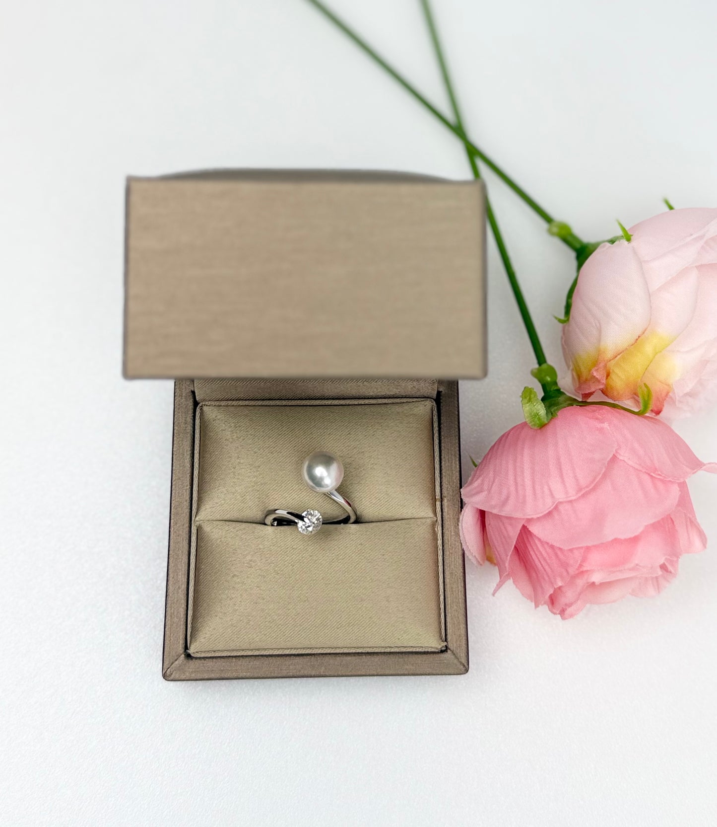 Elegant Designer Japanese Akoya Pearl (8-8.5mm) Ring | Modern Design