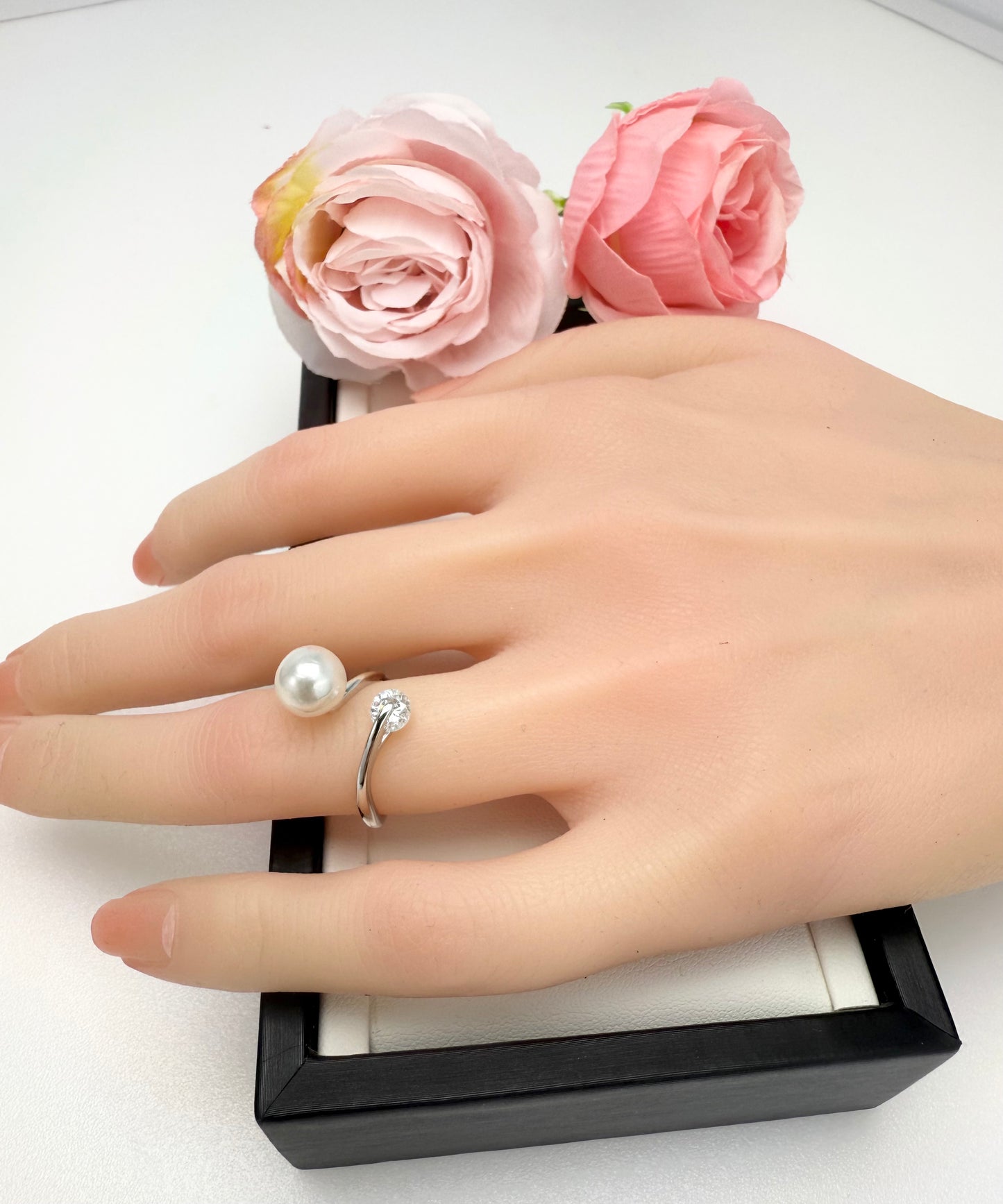 Elegant Designer Japanese Akoya Pearl (8-8.5mm) Ring | Modern Design