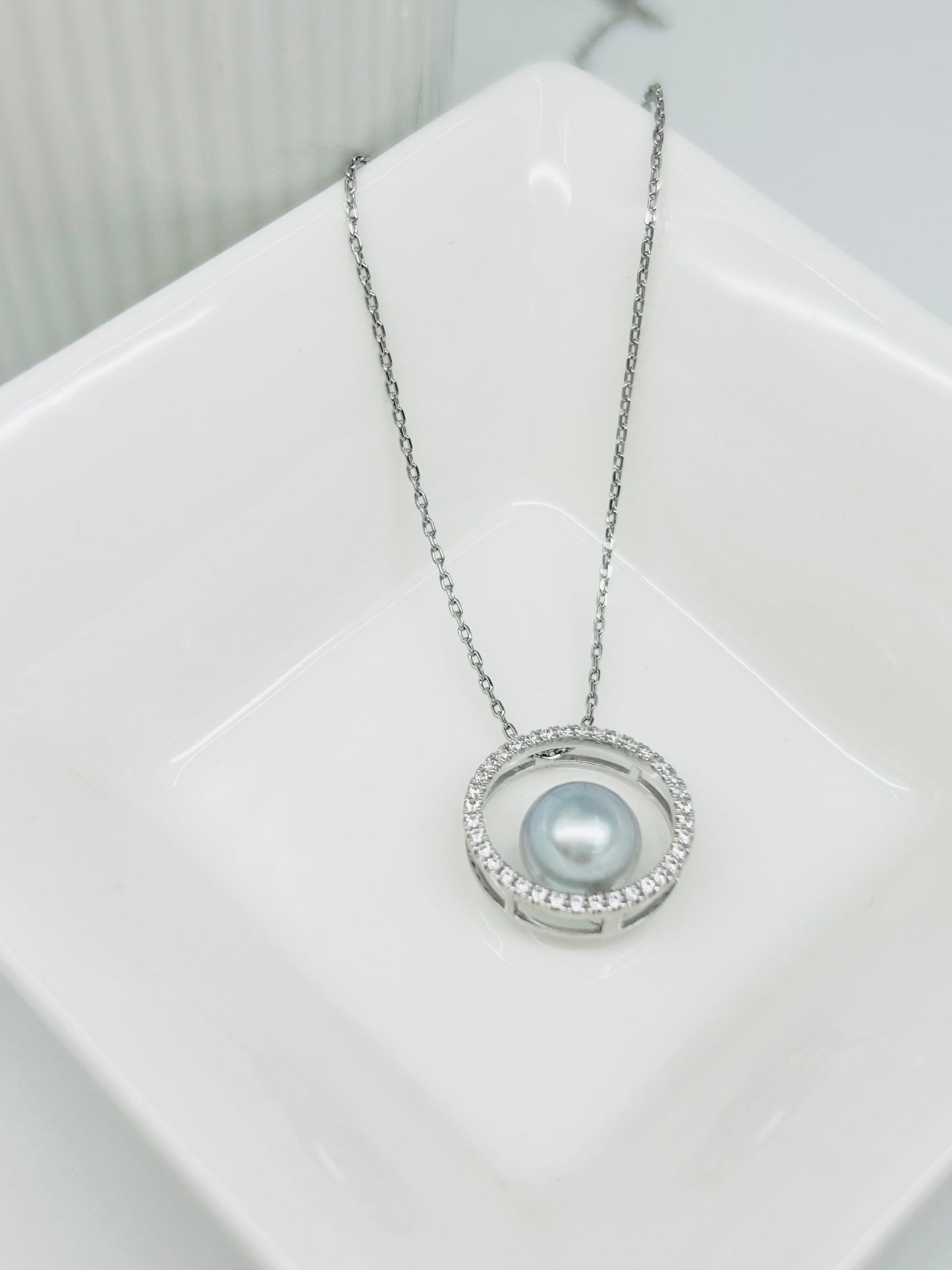 18K Gold Akoya Silver Blue Pearl Pendant (7.5mm) with Cubic Zirconia - Nexus8gg Jewellery