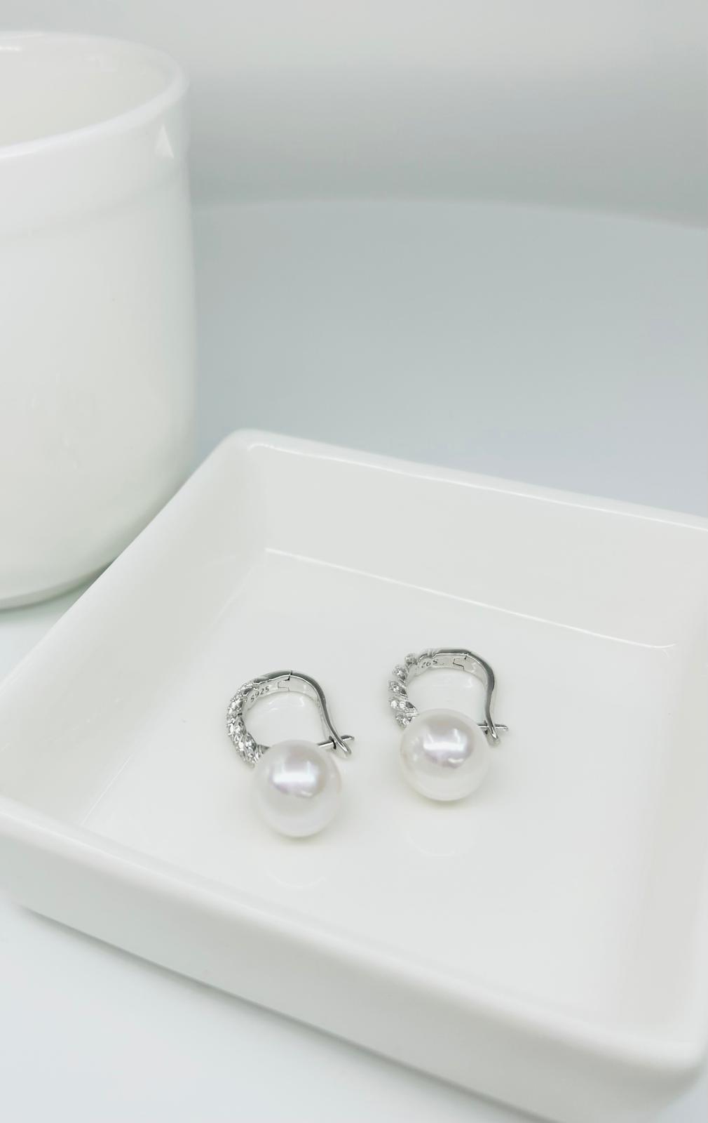 Elegant Freshwater Pearl (9mm) Drop Earrings - Nexus8gg Jewellery