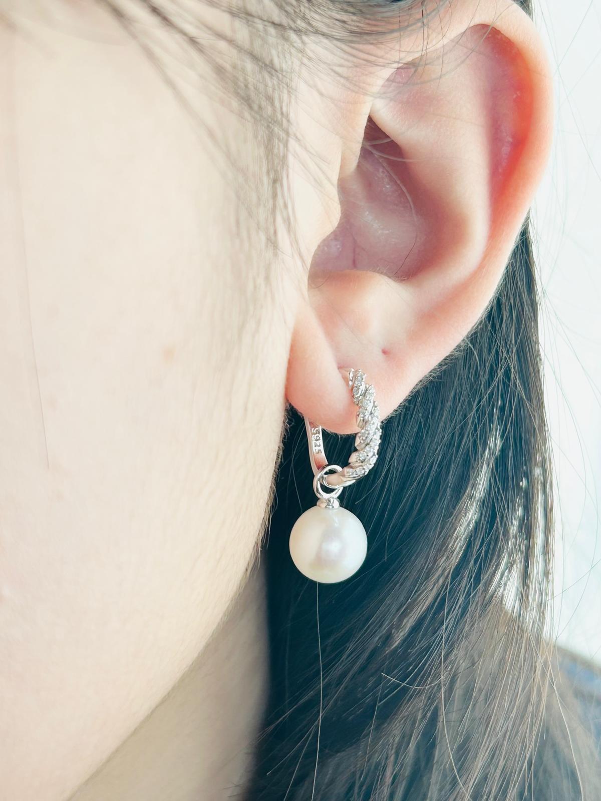 Elegant Freshwater Pearl (9mm) Drop Earrings - Nexus8gg Jewellery