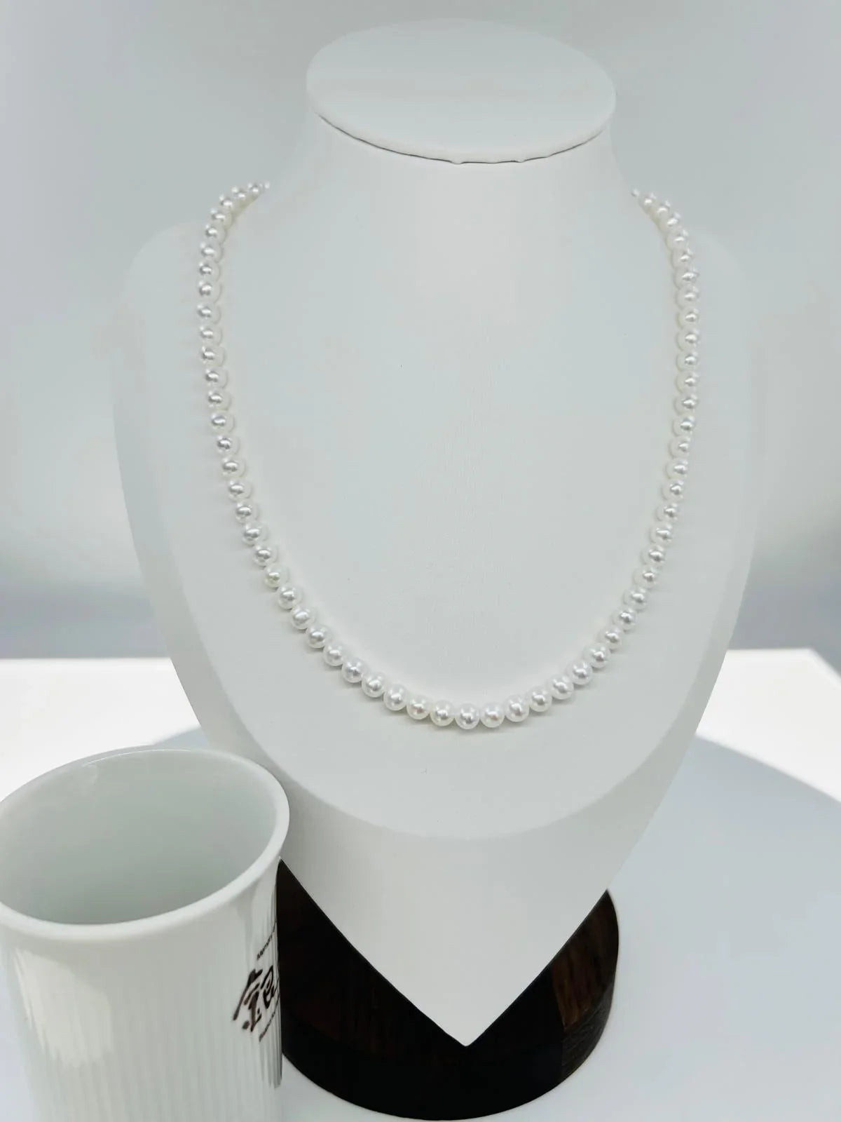 Elegant Freshwater Pearl Aurora Snow White Baby Necklace (5-5.5mm) - Nexus8gg Jewellery