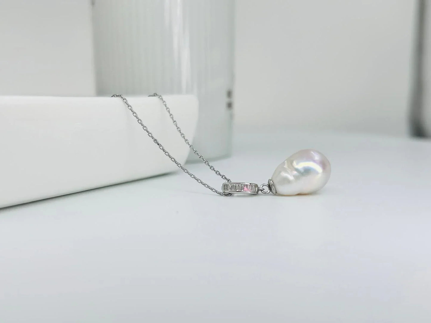 Metallic White Baroque Pearl Pendant with CZ (10.3 x15mm) - Nexus8gg Jewellery