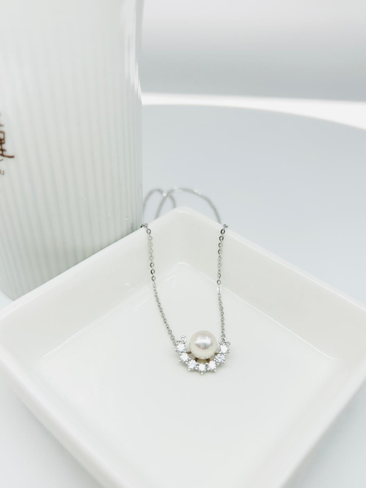 Semi Circle Freshwater White Pearl Pendant (7 -8 mm) with CZ - Nexus8gg Jewellery