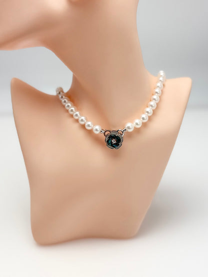 Elegant Freshwater Pearl (8-9mm) Necklace