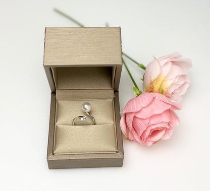Elegant Designer Japanese Akoya Pearl (8-8.5mm) Ring | Modern Design