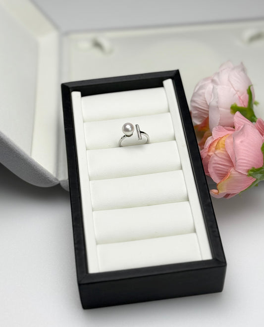 Elegant Japan Akoya Pearl (7.5-8mm) Ring