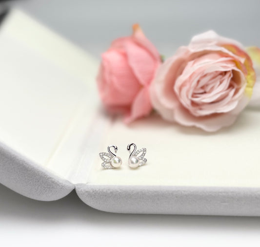 Aurora Swan Akoya Pearls (5-5.5 mm) Earrings