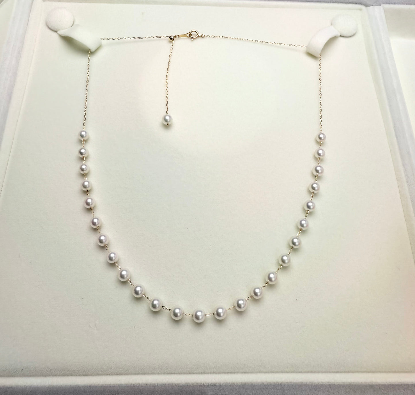 18K solid Gold Designer Akoya Pearls (4.5-5mm) Necklace