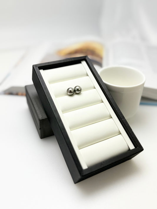 Elegant Tahitian Silver Grey Pearl (9.5-10.mm) Stud Earrings | Classic Design