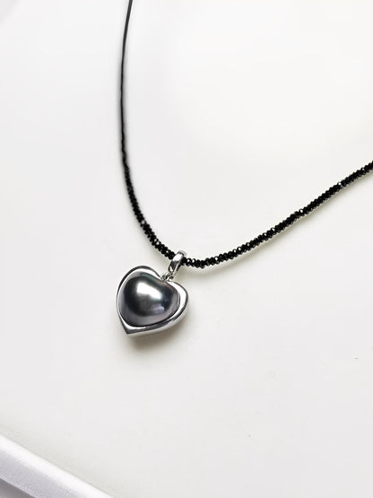 Heart-shaped Tahitian Pearl Pendant with Black Spinel Necklace | Elegant Blank Pearl Jewelry
