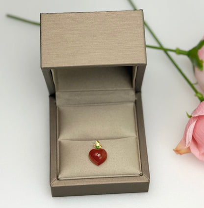 18K Solid Gold Exquisite Nanhong South Red Agate Pendant.