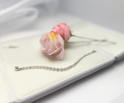 Natural Multi-tone Silver-Blue Akoya Pearl (4-5mm) Bracelet | Magnetic Clasp.
