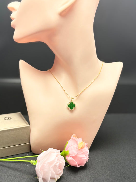 Clover-Shaped Jadeite Pendant – A Touch of Luck and Luxury