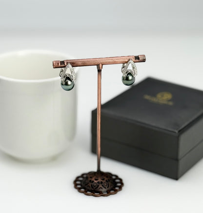 Top Lustre Tahitian Pearl (9-9.5) Earrings | Tahitian pearls