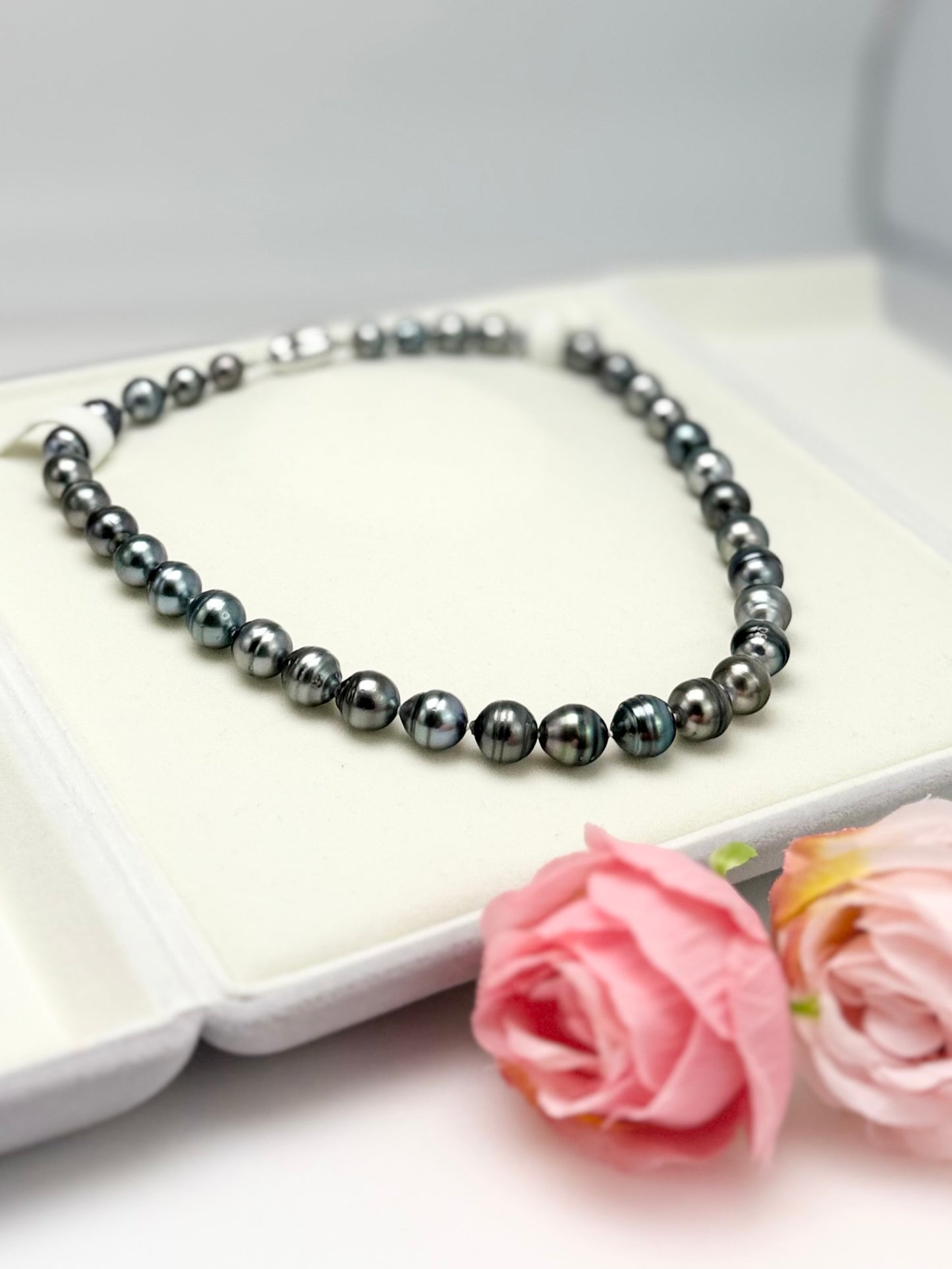 Tahitian Silver Blue Pearl (8-11mm) Necklace