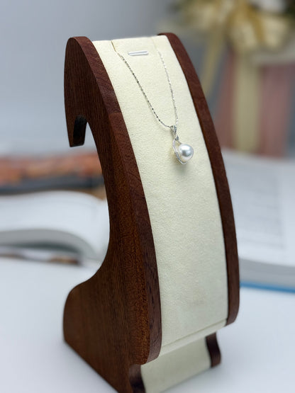 18K Solid Gold Australian South Sea Silvery White Pearl (9.5-10mm) Pendant