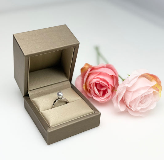 Elegant Japan Silver Blue Akoya Pearl (7-7.5mm) Ring