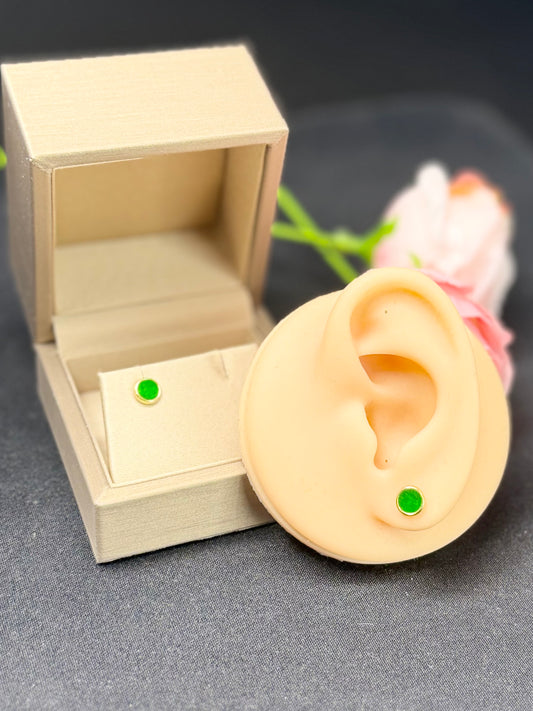 Natural Grade A Elegant Green Jadeite Stud Earrings