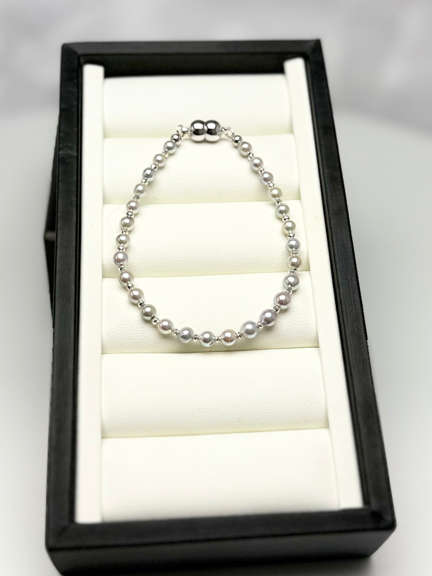 Natural Multi-tone Silver-Blue Akoya Pearl (4-5mm) Bracelet | Magnetic Clasp.