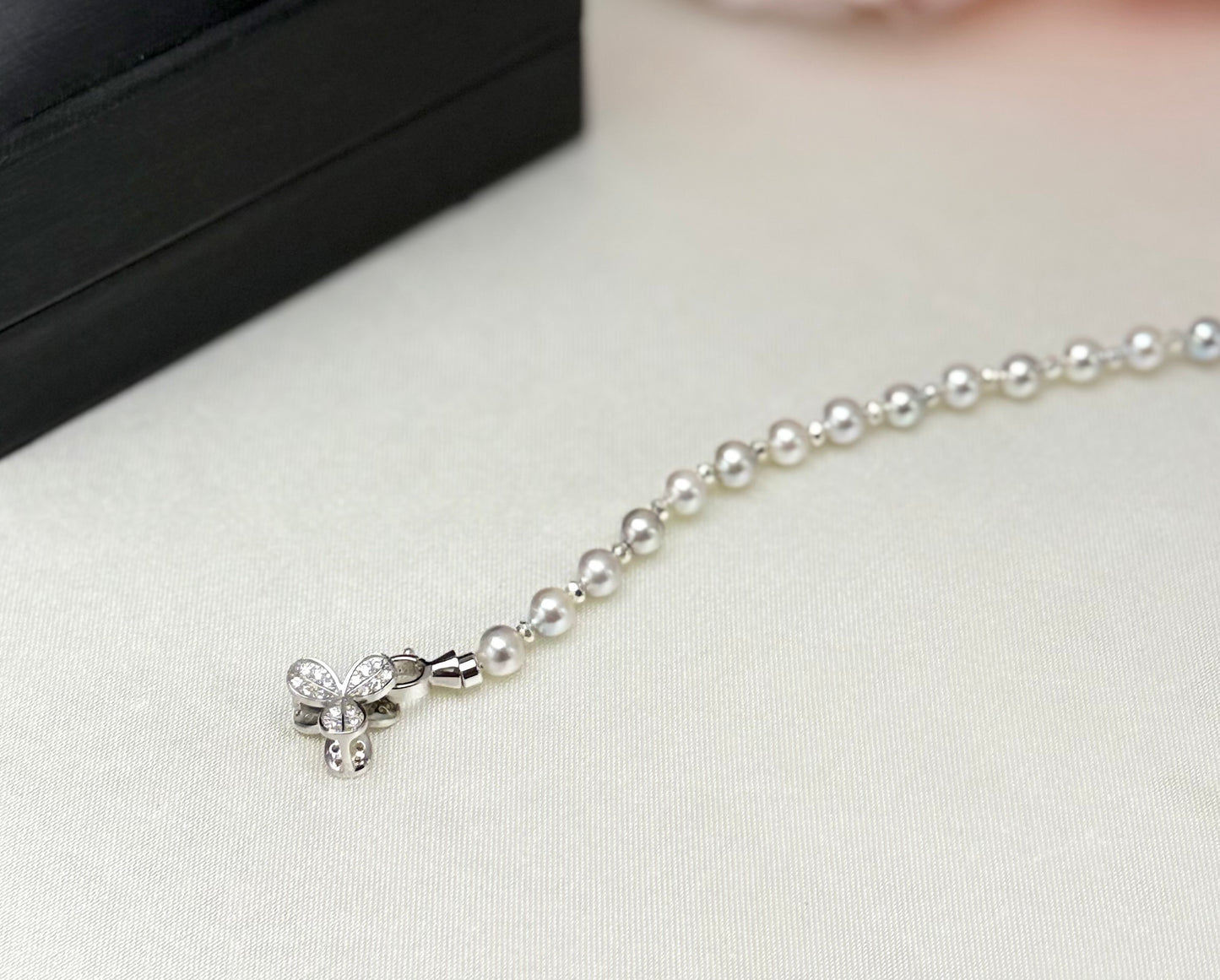 Akoya Silver-Blue Pearl (4-4.5mm) Bracelet | Timeless Elegance in a Cool Glow