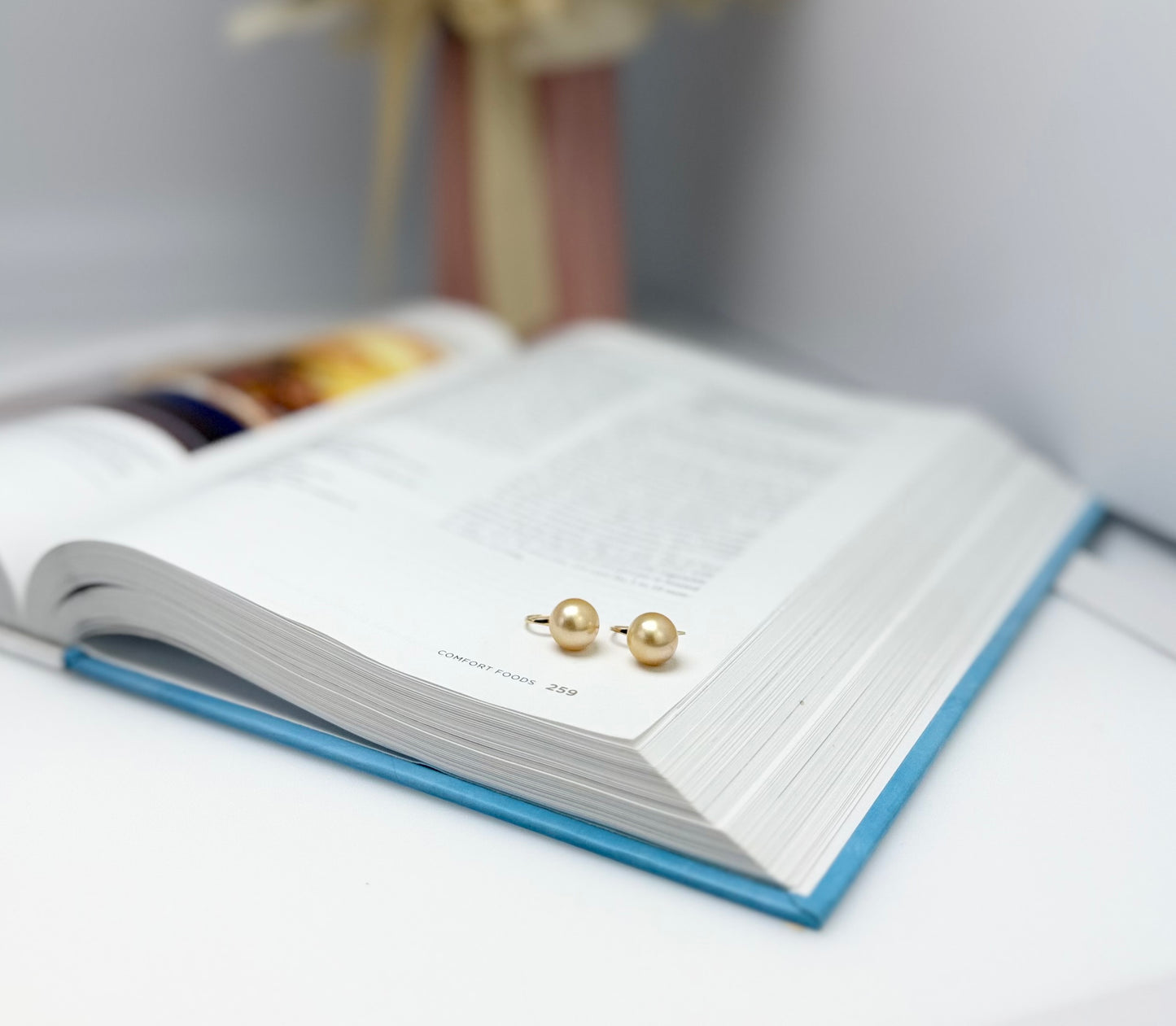 18K Solid Gold High Heel Golden Southsea Pearl Earring (10.5 - 11mm) |Timeless Pearl Earrings