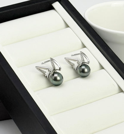 Top Lustre Tahitian Pearl (9-9.5) Earrings | Tahitian pearls