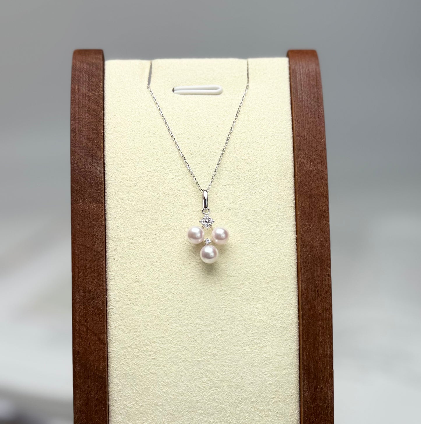 18K Solid Gold Elegant Trio Japan Akoya Pearls (5-5.5mm) with Natural Diamond Accent.