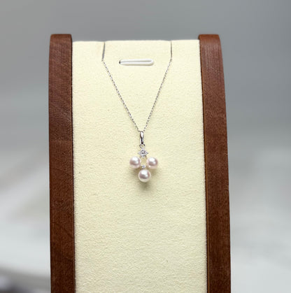 18K Solid Gold Elegant Trio Japan Akoya Pearls (5-5.5mm) with Natural Diamond Accent.