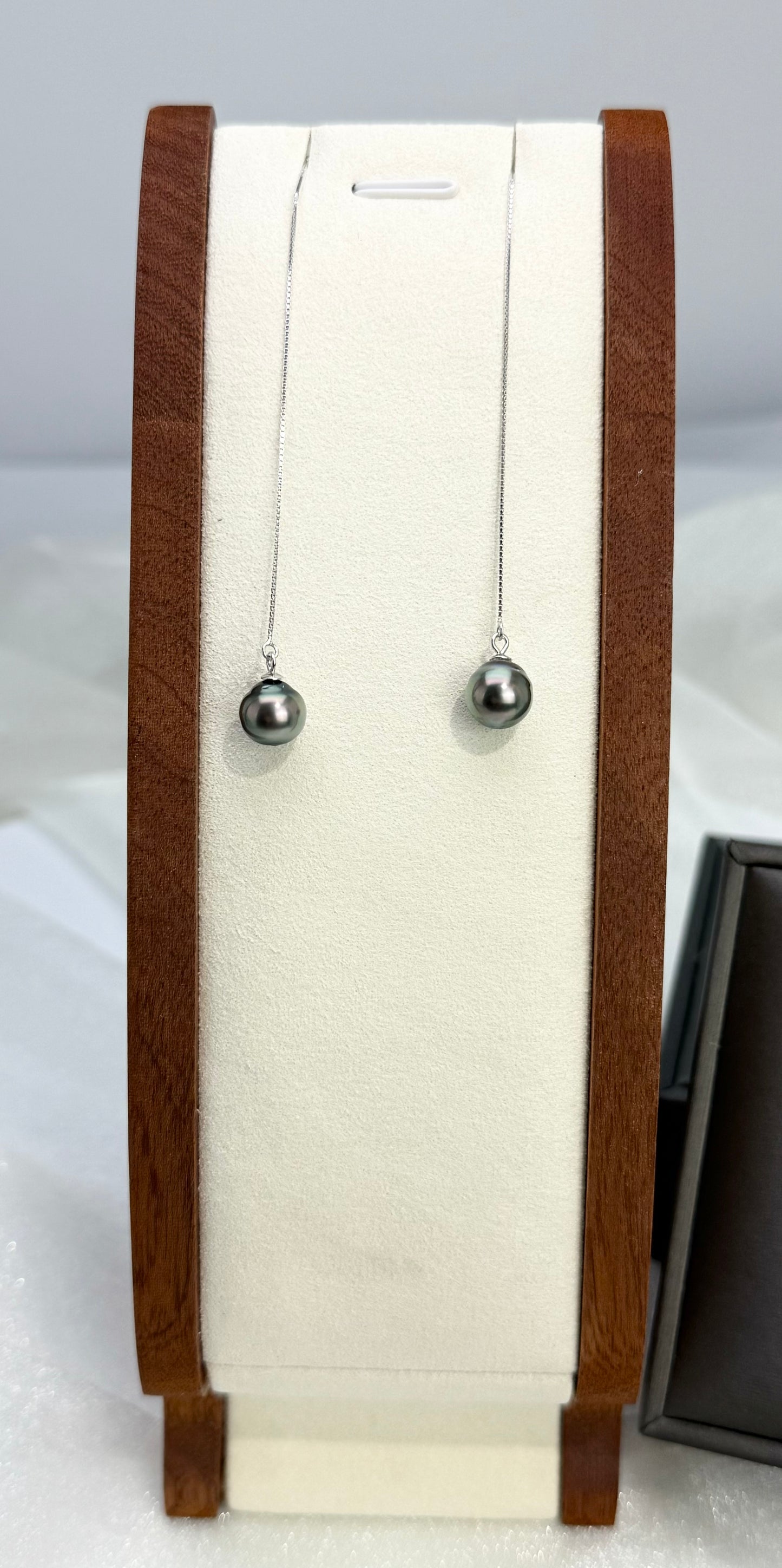 Peacock Green Tahitian Pearl (8.5 - 9mm) Drop String Earrings | Perfect Pearl Jewellery for Every Occasion