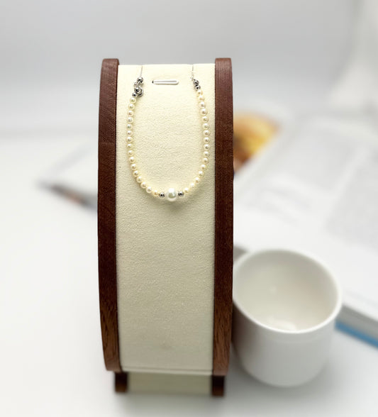 Golden Akoya Pearl (3.5-4mm) bracelet with Akoya pearl (7.6mm)