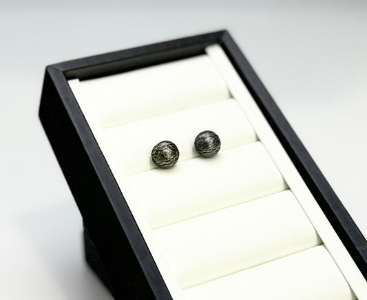 18K Solid Gold Dragon Scales Tahitian Pearls (9.5-10mm) Stud Earrings | Carved Tahitian pearls