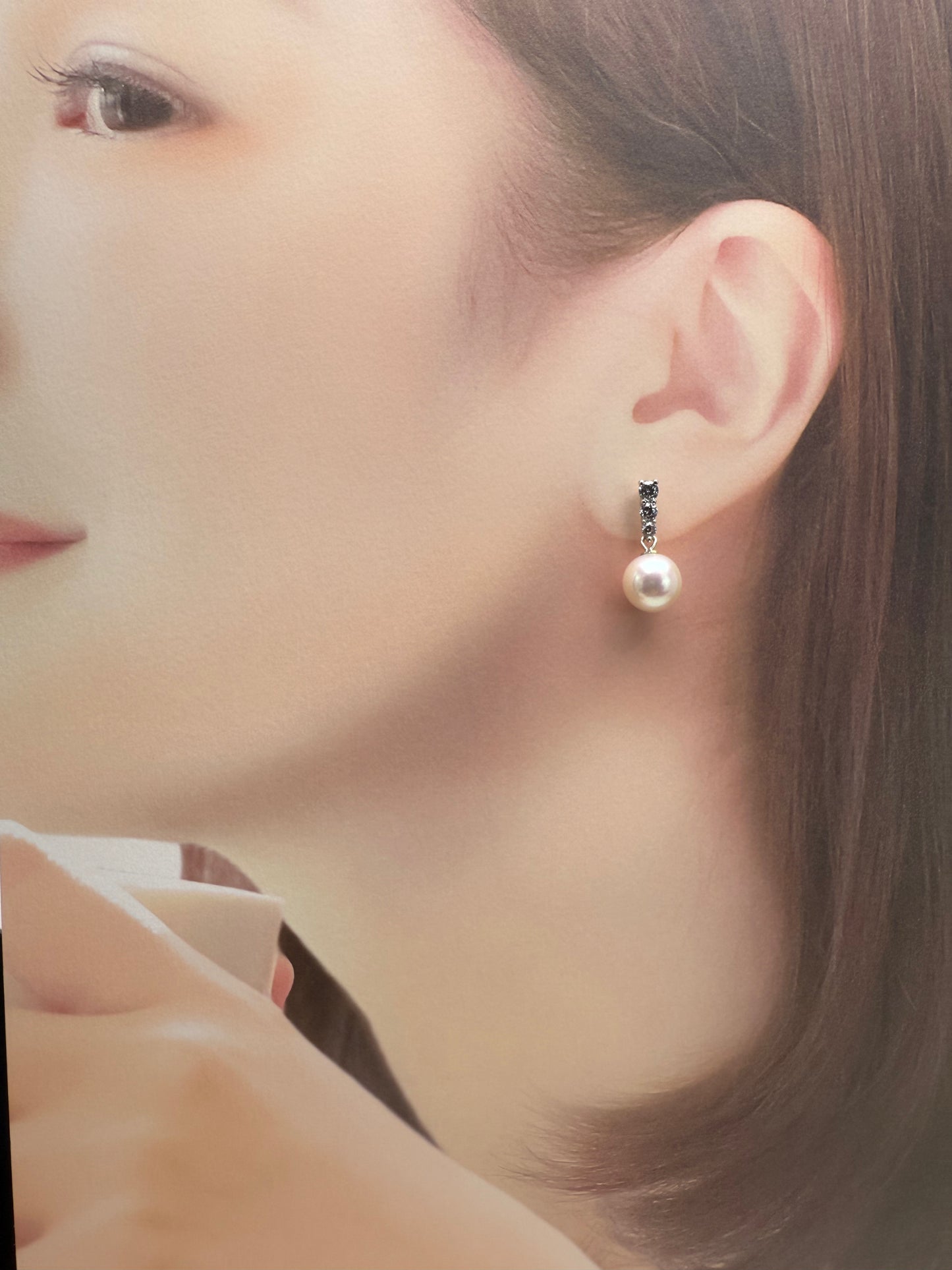 Elegant Lustre Freshwater Pearl (9-10mm) Earring | Pearl Jewellery for Every Occasion