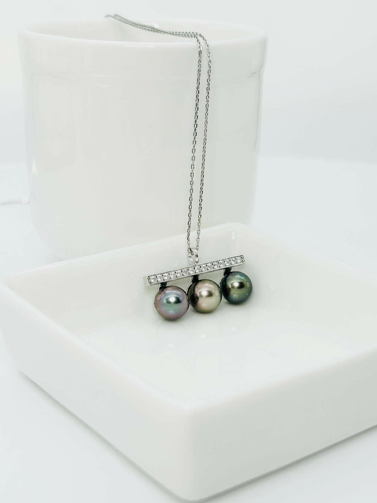Top quality Tahitian Pearl (8.5-9mm) Balancing Wood Pendant with CZ - Nexus8gg Jewellery
