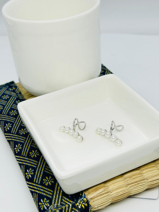 [Promo] Classic Freshwater Pearls (3.5-4mm) Earring Cuffs - Nexus8gg Jewellery