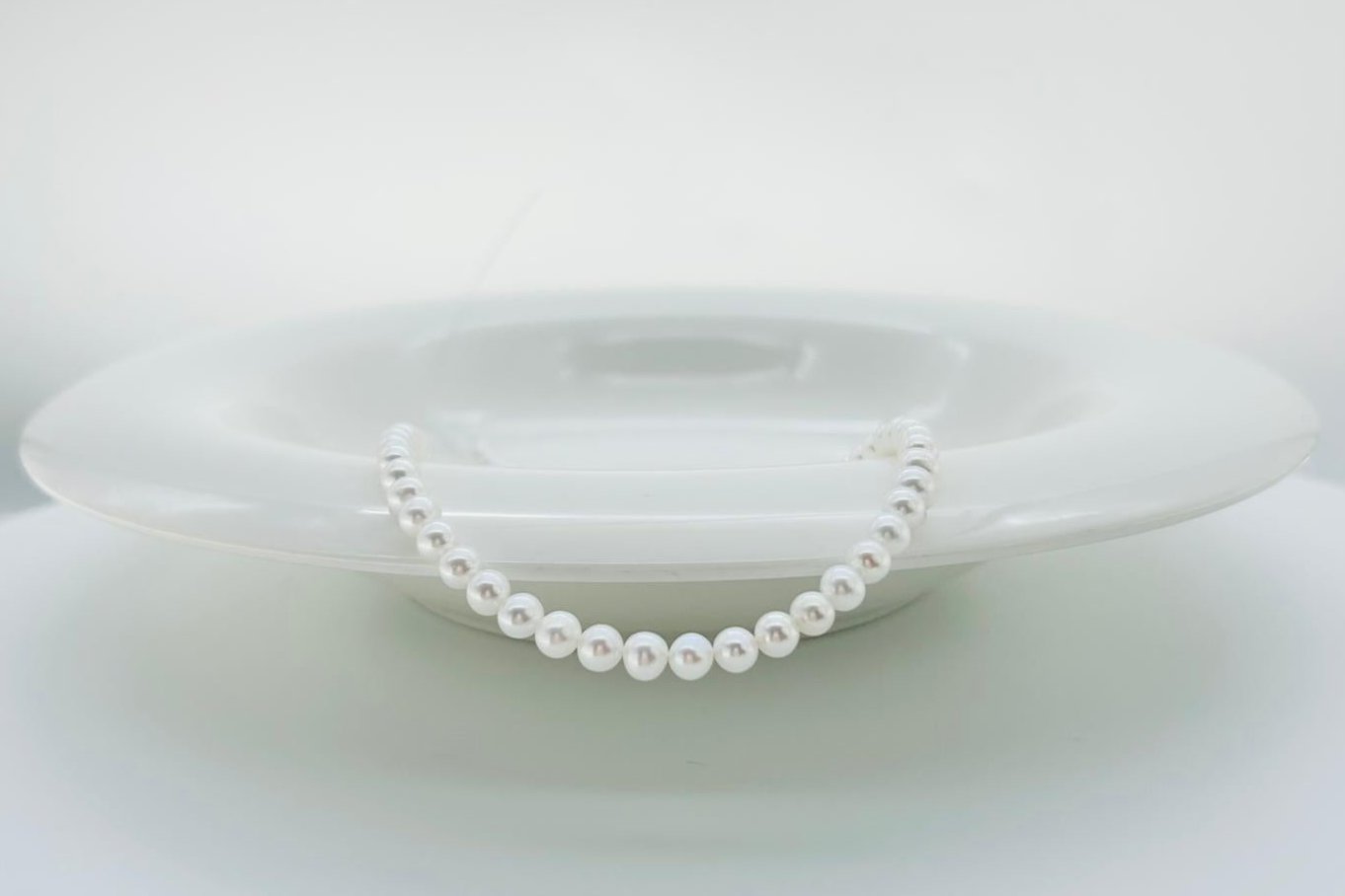 Elegant Freshwater Pearl Aurora Snow White Baby Necklace  (5-5.5mm) - Nexus8gg Jewellery