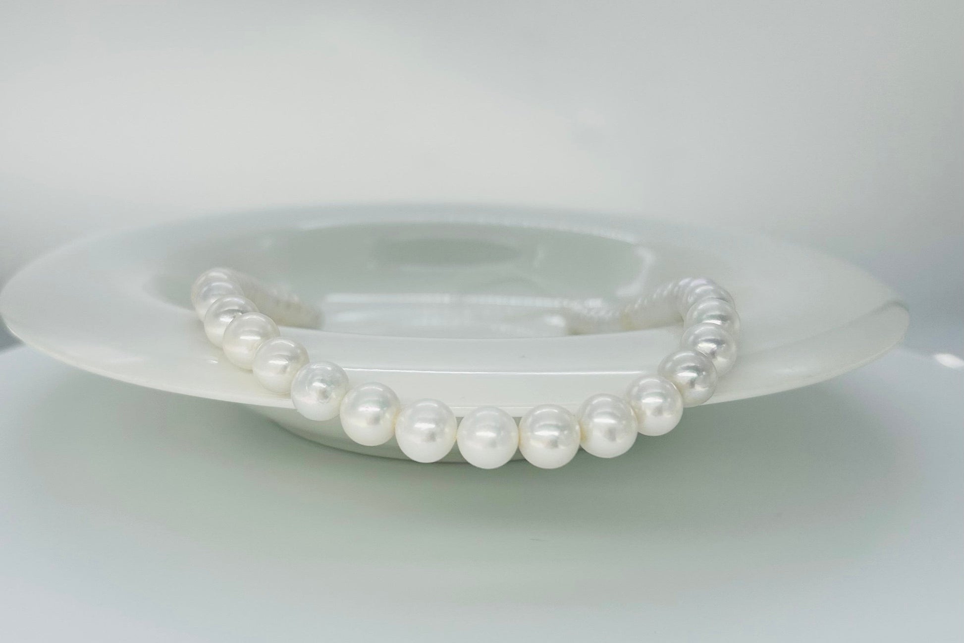 Elegant Freshwater Pearl Necklace  (9-11mm) - Nexus8gg Jewellery