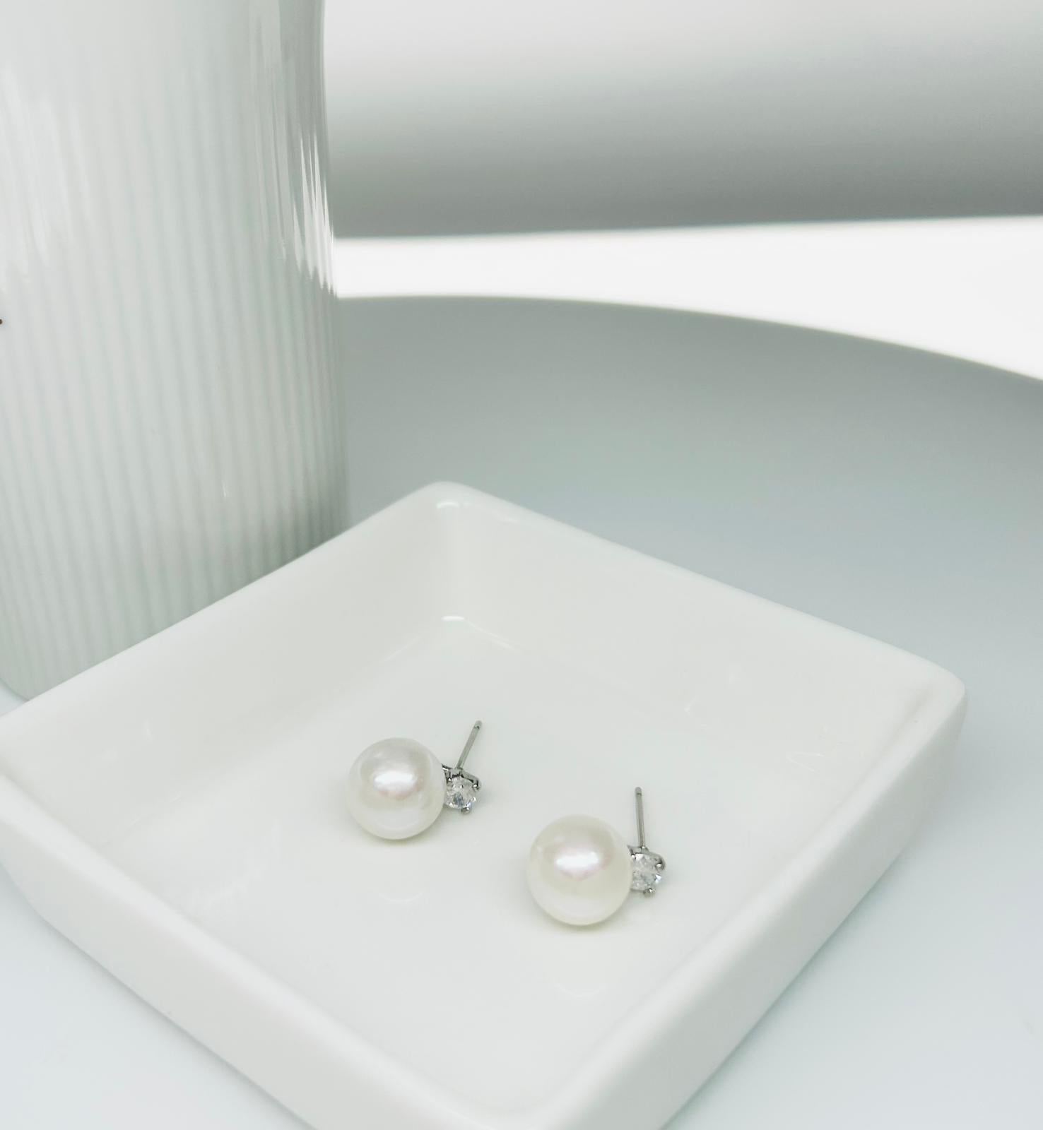 Elegant Freshwater White Pearl Earring (10.3 - 10.5mm)  with CZ - Nexus8gg Jewellery