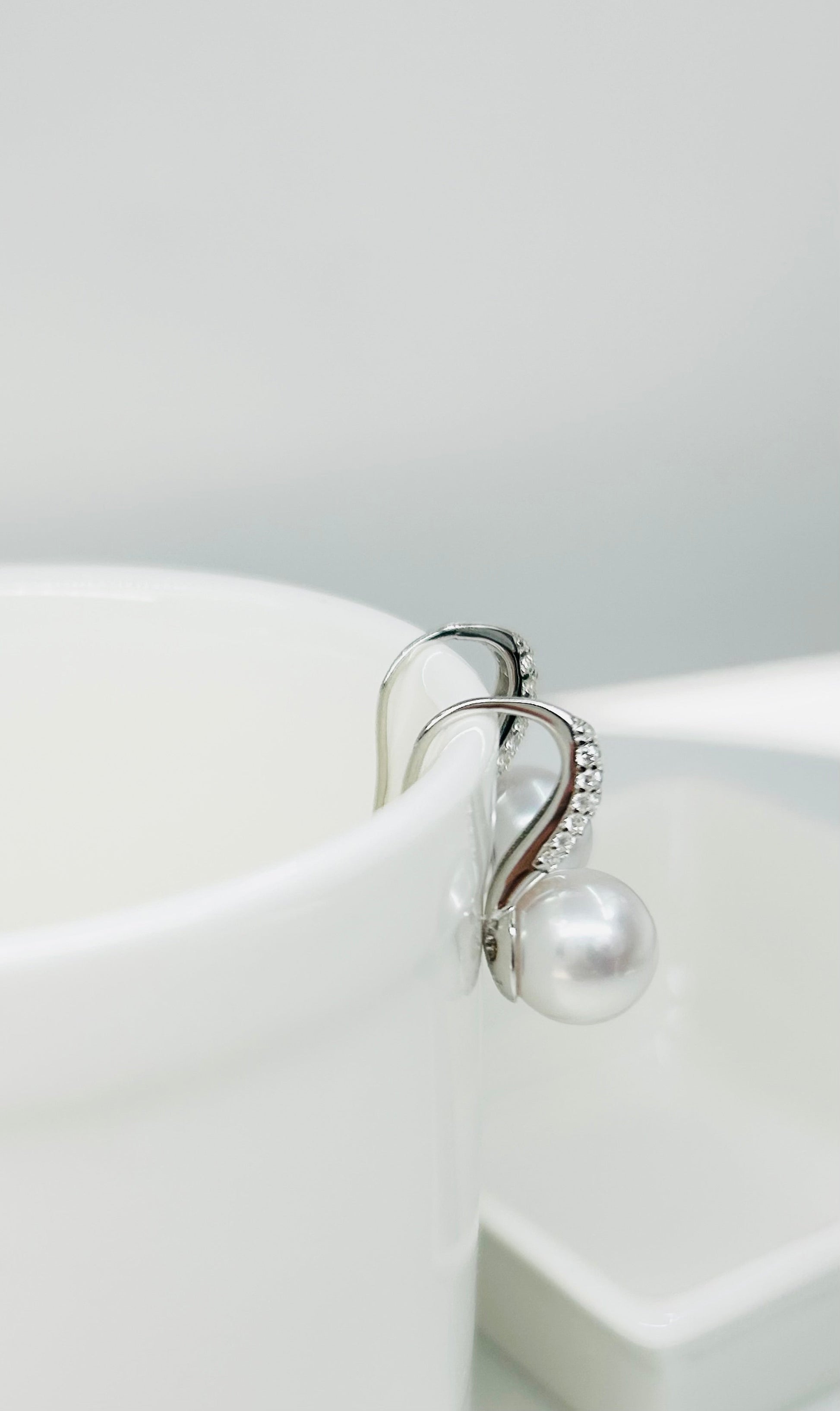 [Promo] Elegant High Heel Freshwater White Pearl Earring (9mm) with CZ - Nexus8gg Jewellery