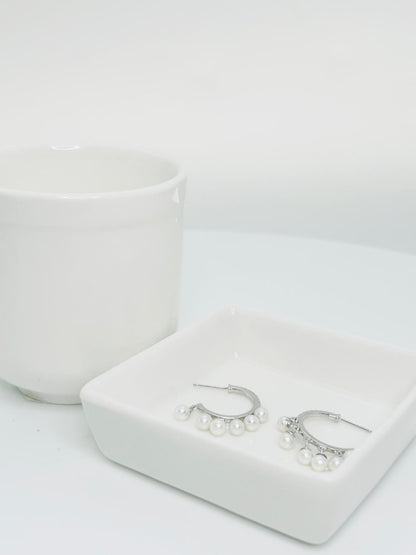 Elegant Semi Hoop Freshwater Pearls (4-4.5mm) Earring with CZ - Nexus8gg Jewellery