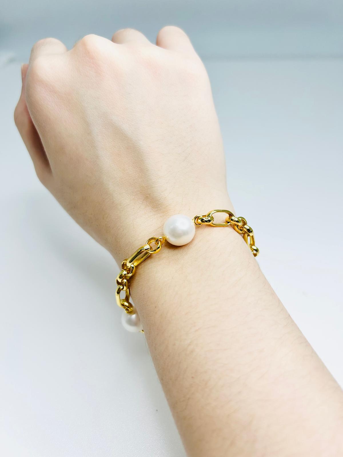 Freshwater Pearls (10.5-11mm) Bracelet - Nexus8gg Jewellery