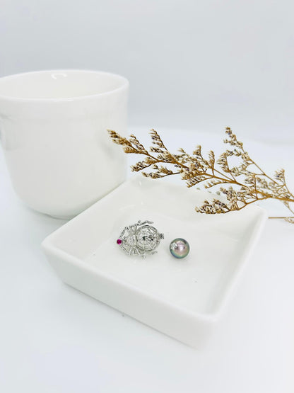 [Promo] Halloween Spider Pendant with Hidden Pearl – Unique Jewellery Design | Singapore - Nexus8gg Jewellery