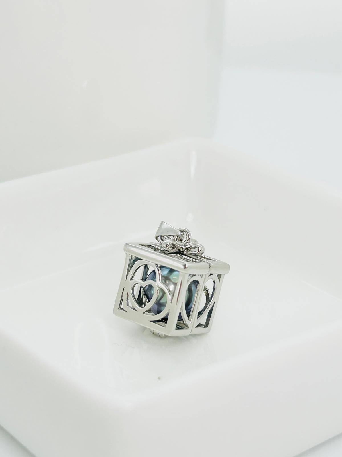 [Promo] Magic Cube Pendant with Hidden Pearl – Unique Jewellery Design | Singapore - Nexus8gg Jewellery