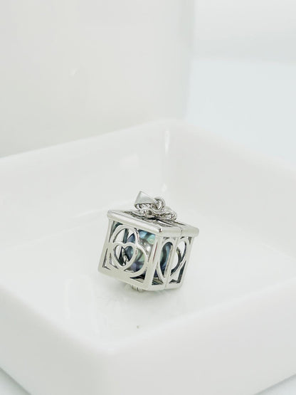 [Promo] Magic Cube Pendant with Hidden Pearl – Unique Jewellery Design | Singapore - Nexus8gg Jewellery