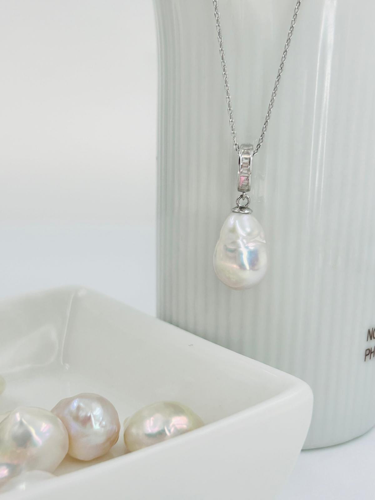 Metallic White Baroque Pearl Pendant with CZ (10.3 x15mm) - Nexus8gg Jewellery